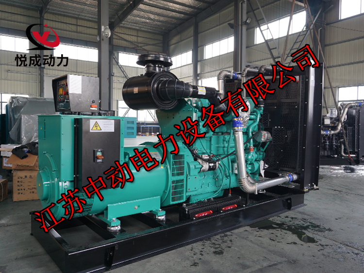 KTAA19-G6重慶康明斯動(dòng)力配套500KW柴油發(fā)電機(jī)組