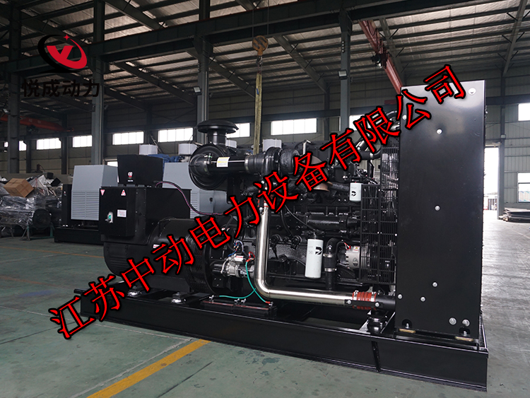 QSK19-G4重慶康明斯動(dòng)力配套600KW柴油發(fā)電機(jī)組